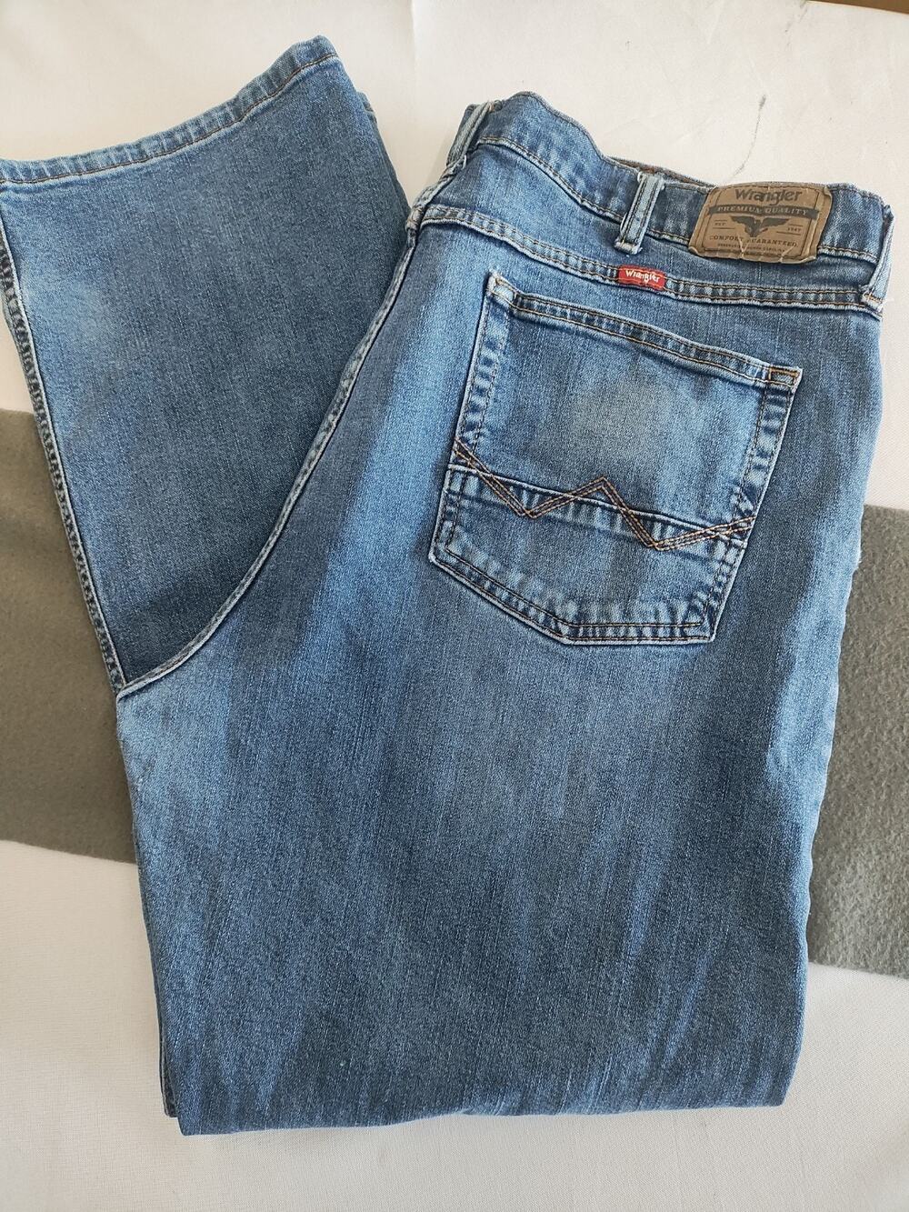 Wrangler Jeans Mens sz 38x29 relaxed Boot Western Rodeo Cowboy Chk Description